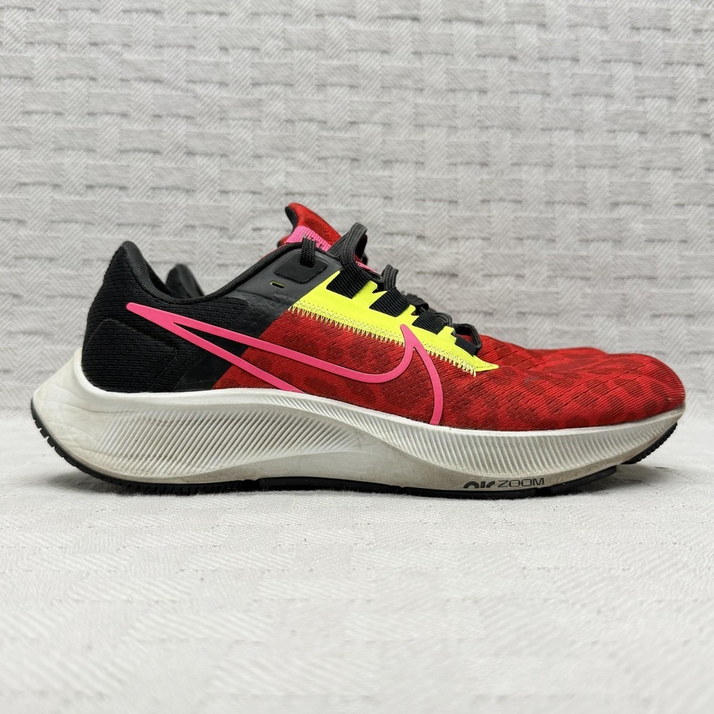 Nike Air Zoom Pegasus 38 Shoes Womens Size 8 Red Hyper Pink DM8061-600